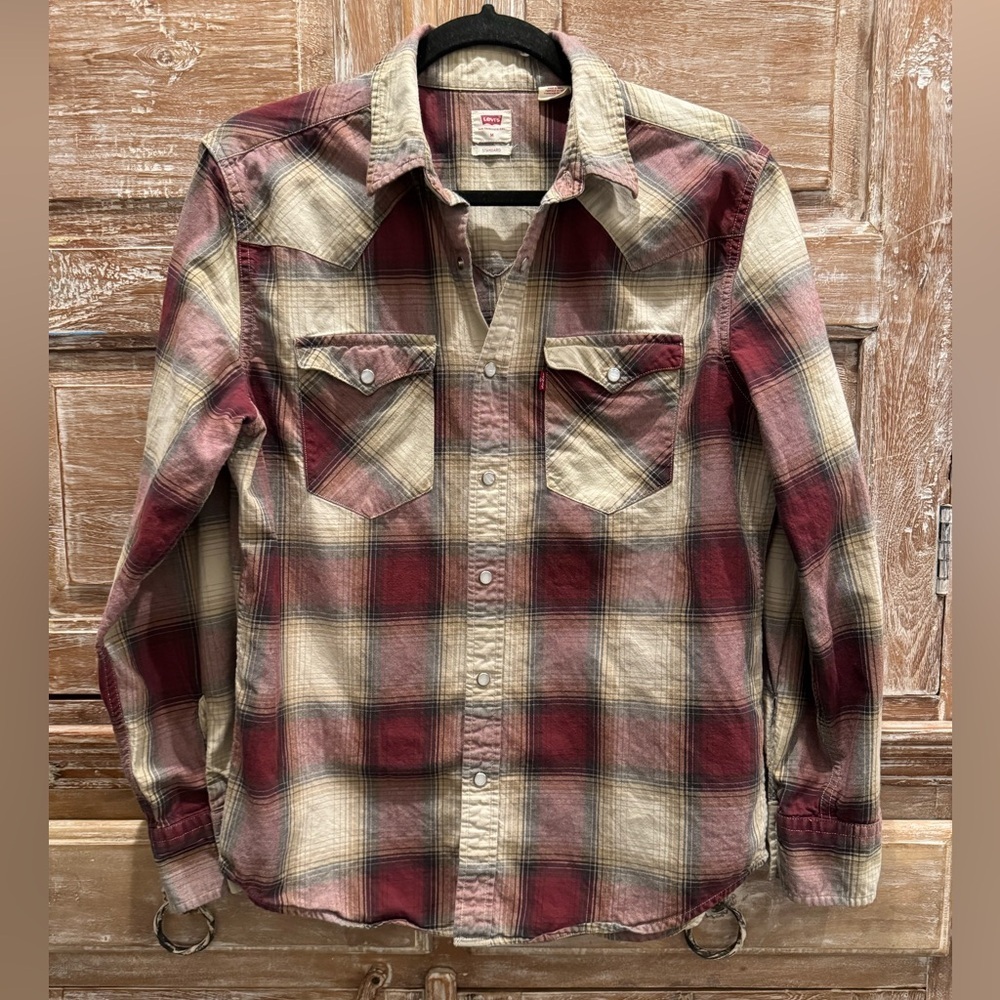 Levi's Red and Cream Plaid Snap Front Western Long Sleeve Shirt Country Cowboy